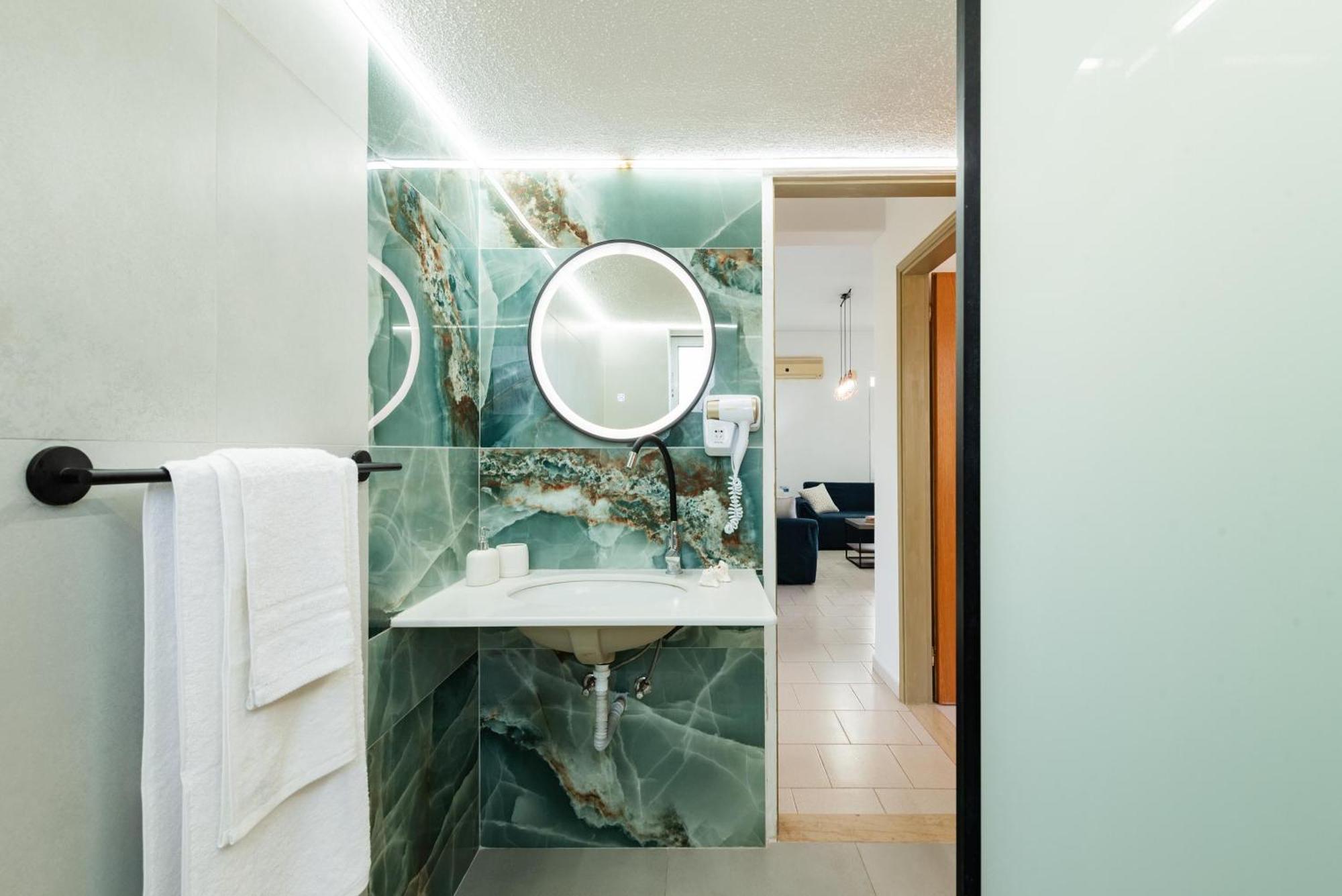Villa Perla Lardos Extérieur photo